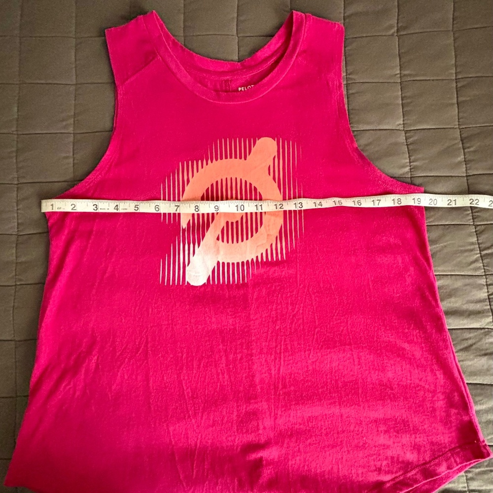 Hot Pink Peloton women's tank Large